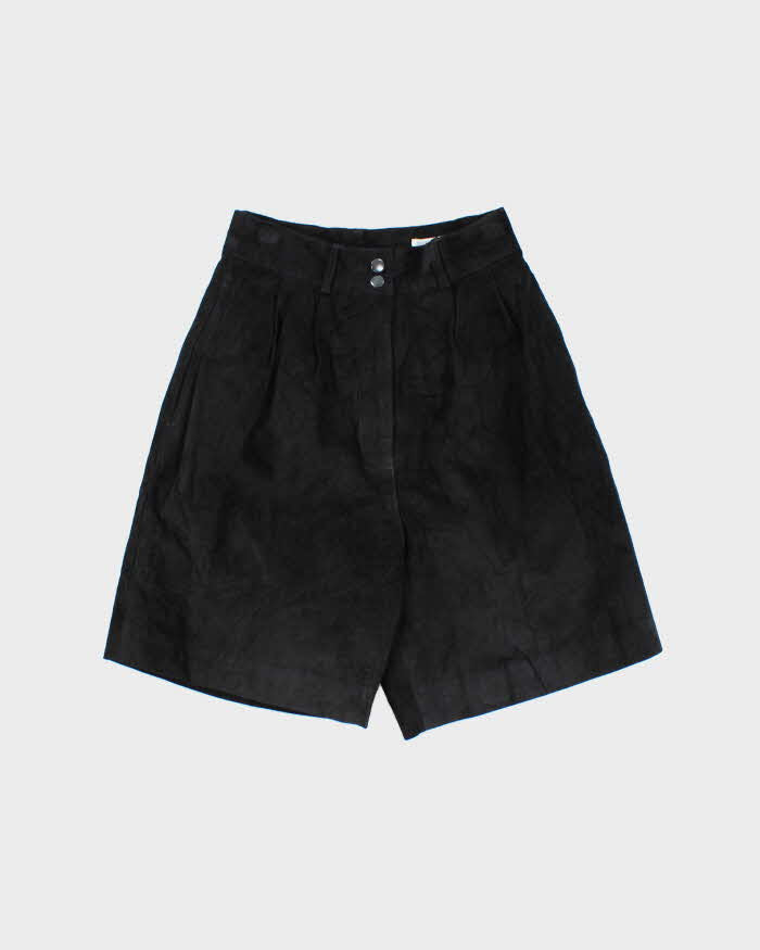 Vintage 1990s David Hollis Women's High Waisted Suede Shorts Below The Knee Shorts - S