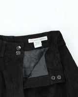 Vintage 1990s David Hollis Women's High Waisted Suede Shorts Below The Knee Shorts - S