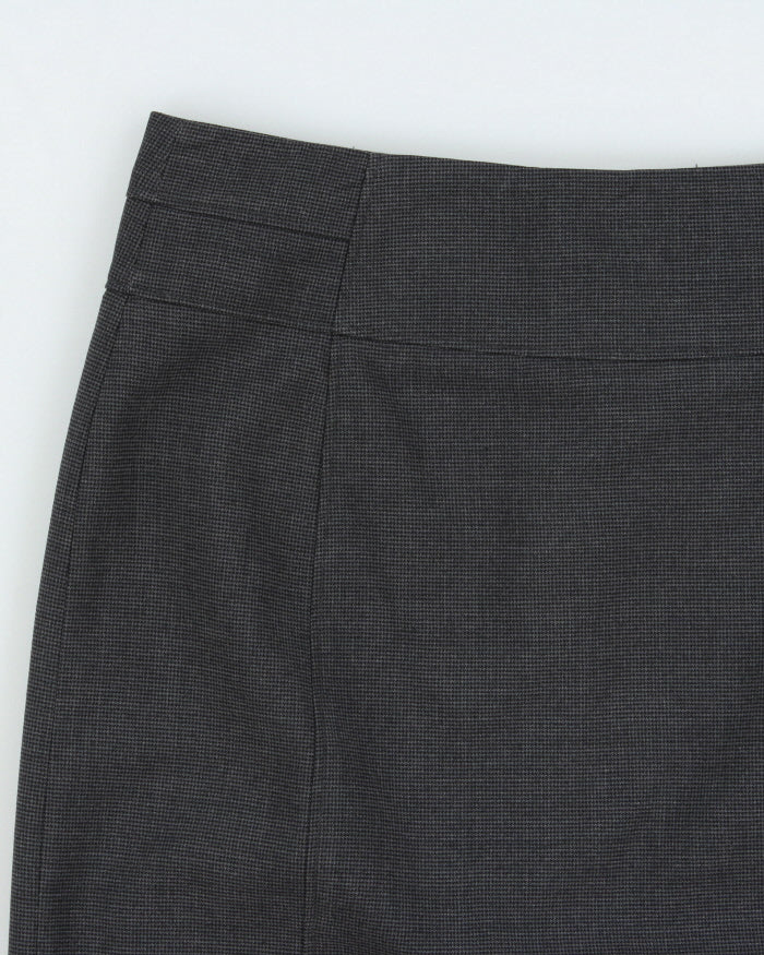 Vintage 2000s Mexx Pleated Hem Pencil Skirt -