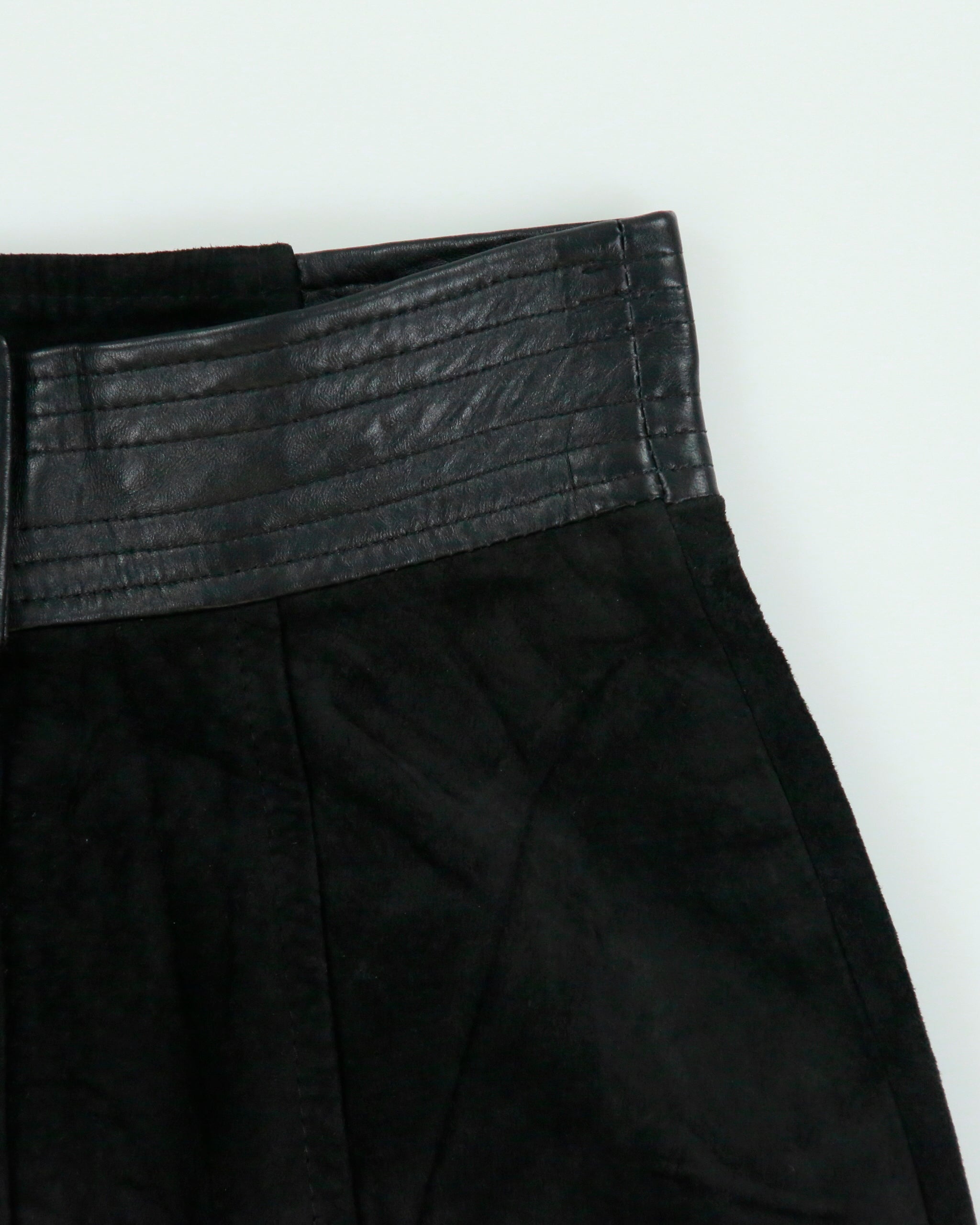 Vintage 1980s Danier Leather Waist Detail Back Split Suede Skirt - XS