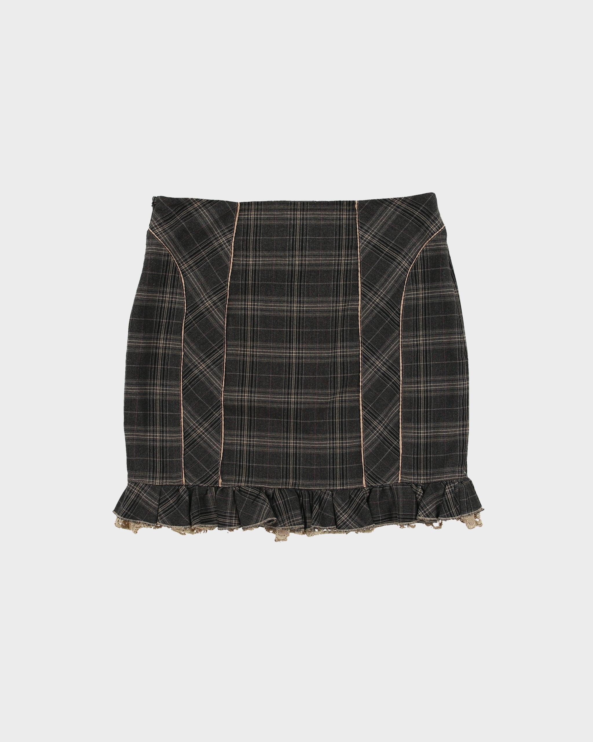 Vintage Y2K 00s Bebe Plaid Lace Ruffled Hem Skirt - S