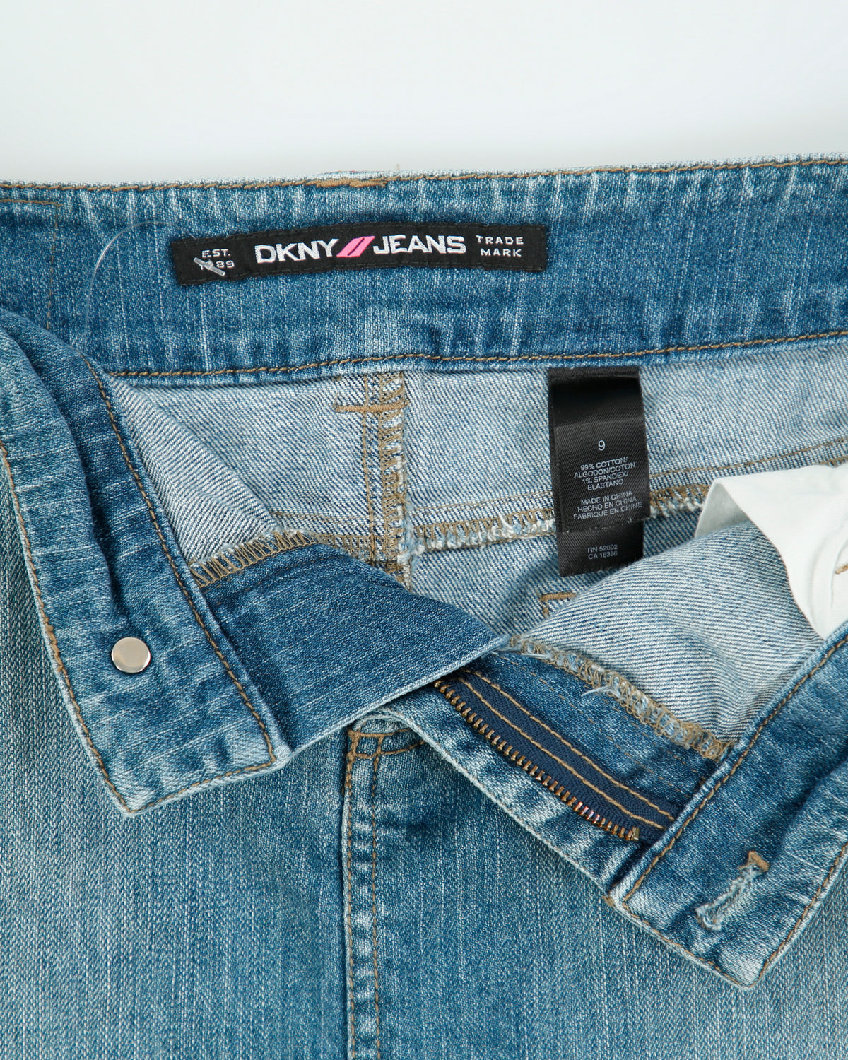 Vintage Y2K 00s DKNY Back Split Denim Mini Skirt - M
