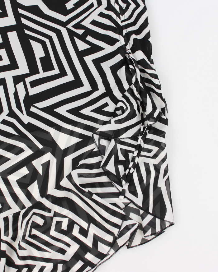 Vintage Y2k 00s Ruffle Pattern Ruched Detail Skirt - S