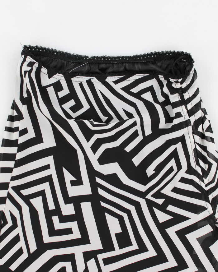 Vintage Y2k 00s Ruffle Pattern Ruched Detail Skirt - S