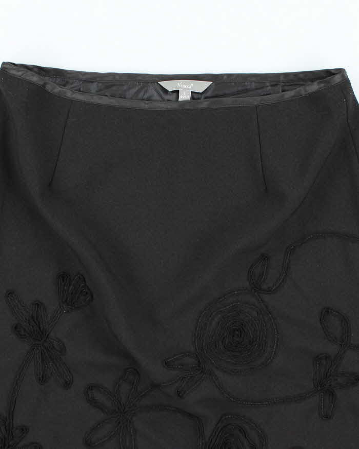 Y2k 00s V'cocca Black Embroidered Smart Skirt - L