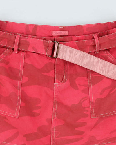 Vintage Y2K Bilabong Pink Camo Mini Skirt - M