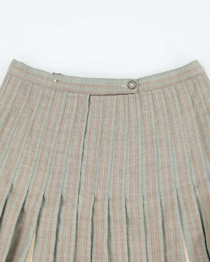 Vintage Highland Queen Pleated Wool Skirt - S