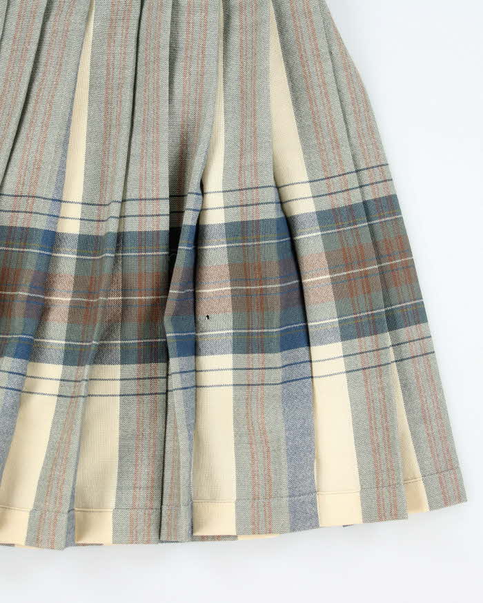 Vintage Highland Queen Pleated Wool Skirt - S