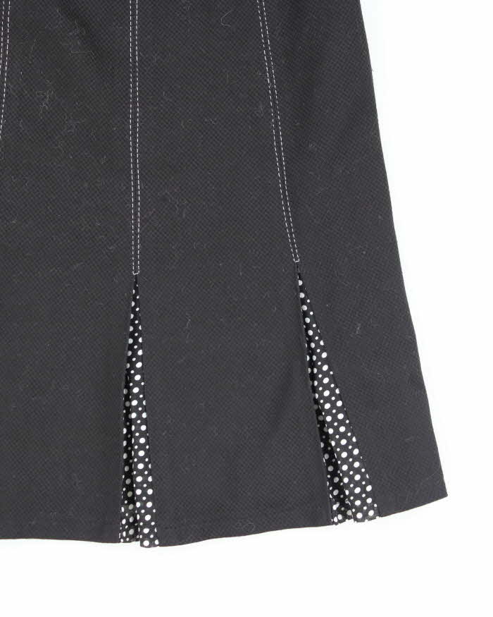 Y2k 00s Vex Pleated Black Skirt - S