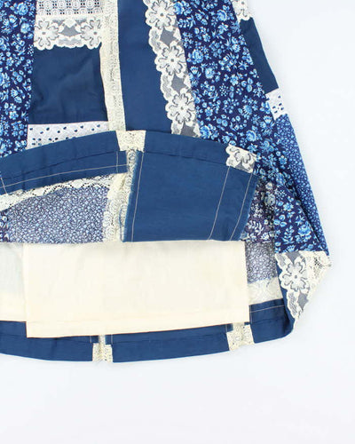 Vintage Y2K Patterned Knee Skirt - M