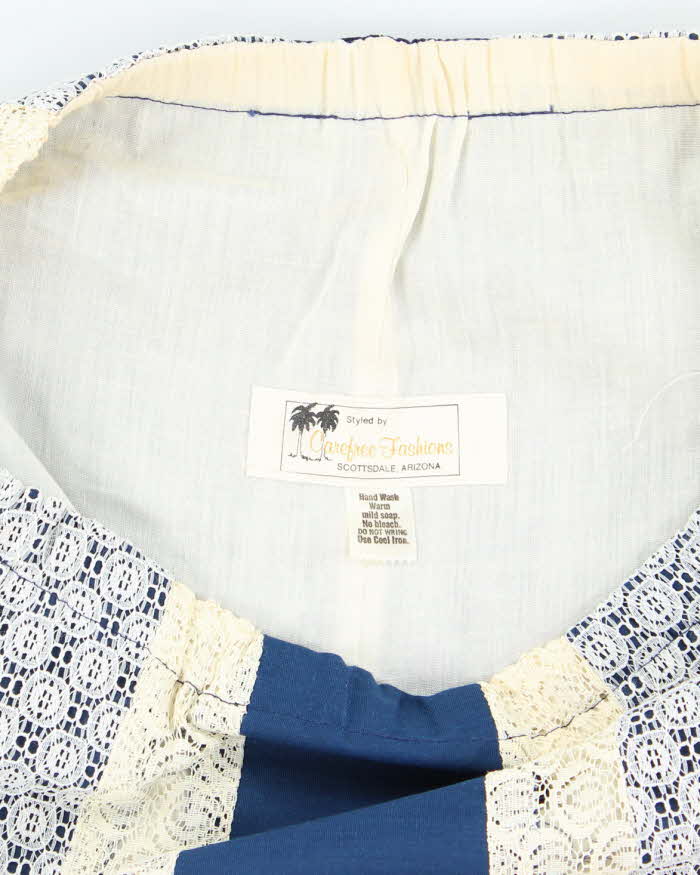 Vintage Y2K Patterned Knee Skirt - M