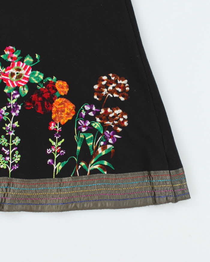 Vintage Y2k00s Miss Sixty Embroidered Skirt - XS