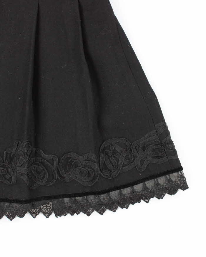 Baimijier Thick Black Lined Embroidered Skirt - XXS