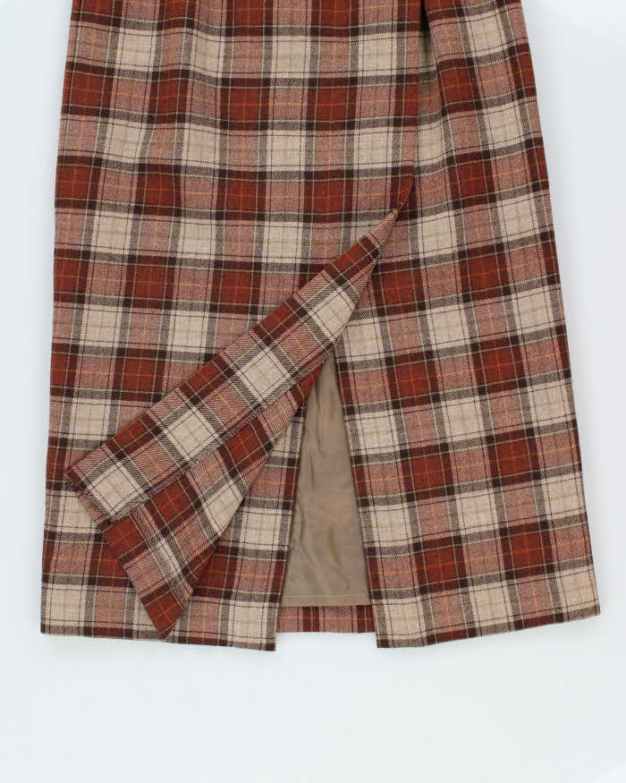Vintage 1990s Women's Tartan Wool Midi Skirt - M