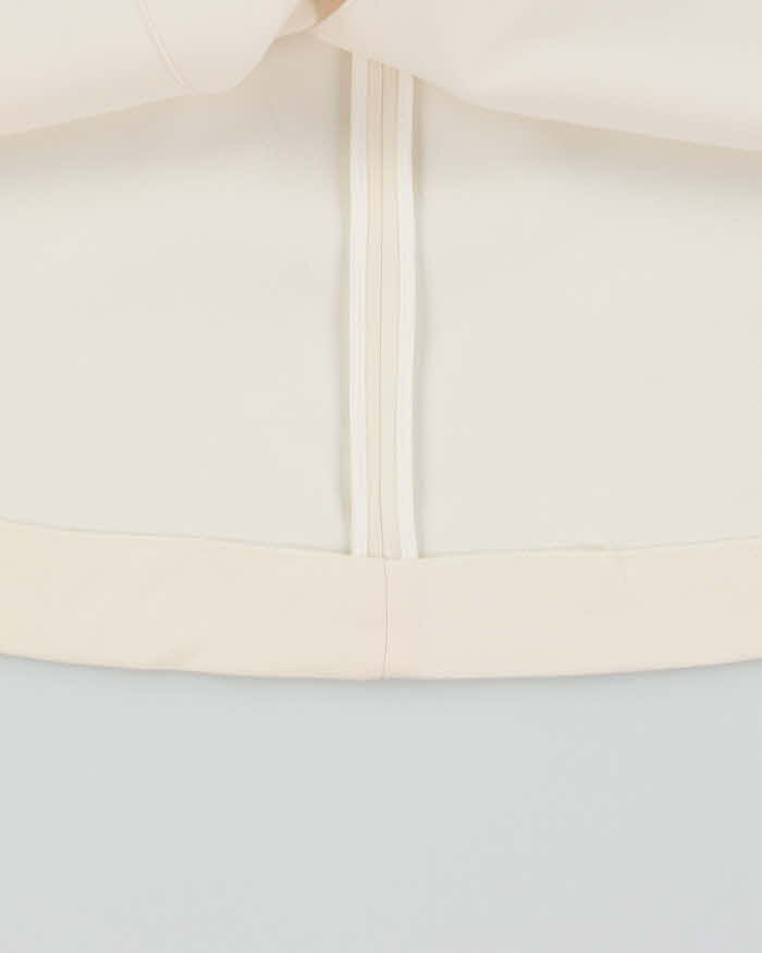 AW2022 Gucci Women's Ivory Silk Wool Blend Pleated Midi Skirt - S