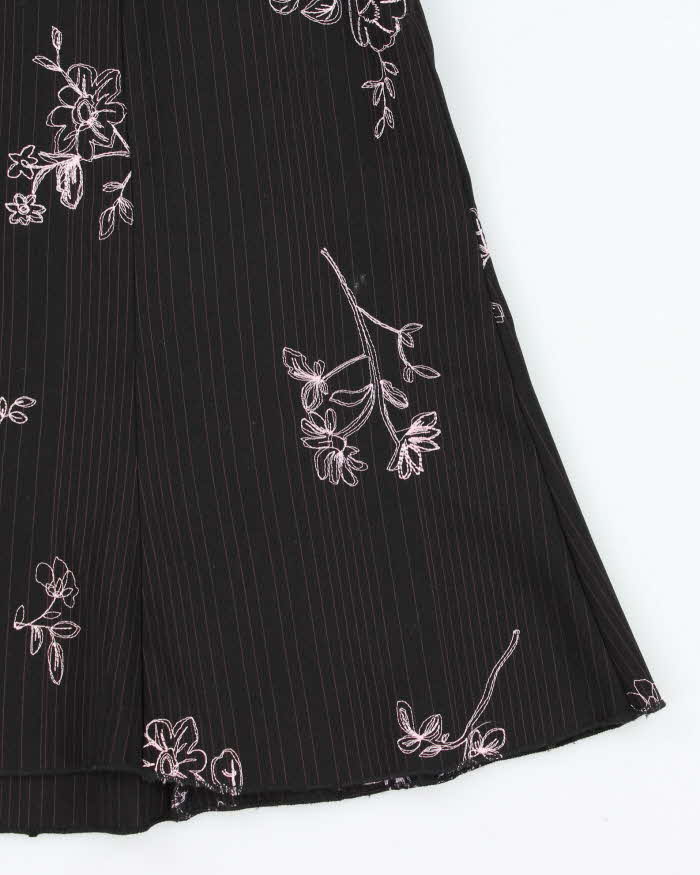 Vintage Y2k 2000s Mariposa Pin Stripe Embroidered Skirt - M