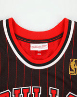 Mitchell &amp; Ness Hardwood Classics 1996-97 Chicago Bulls Michael Jordan Stitched Pinstripe Away Women's Basketball Jersey - XL