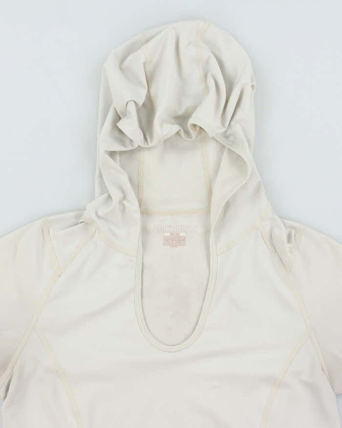 Vintage Arc'teryx Lightweight V-Neck Pull Over Hoodie - M