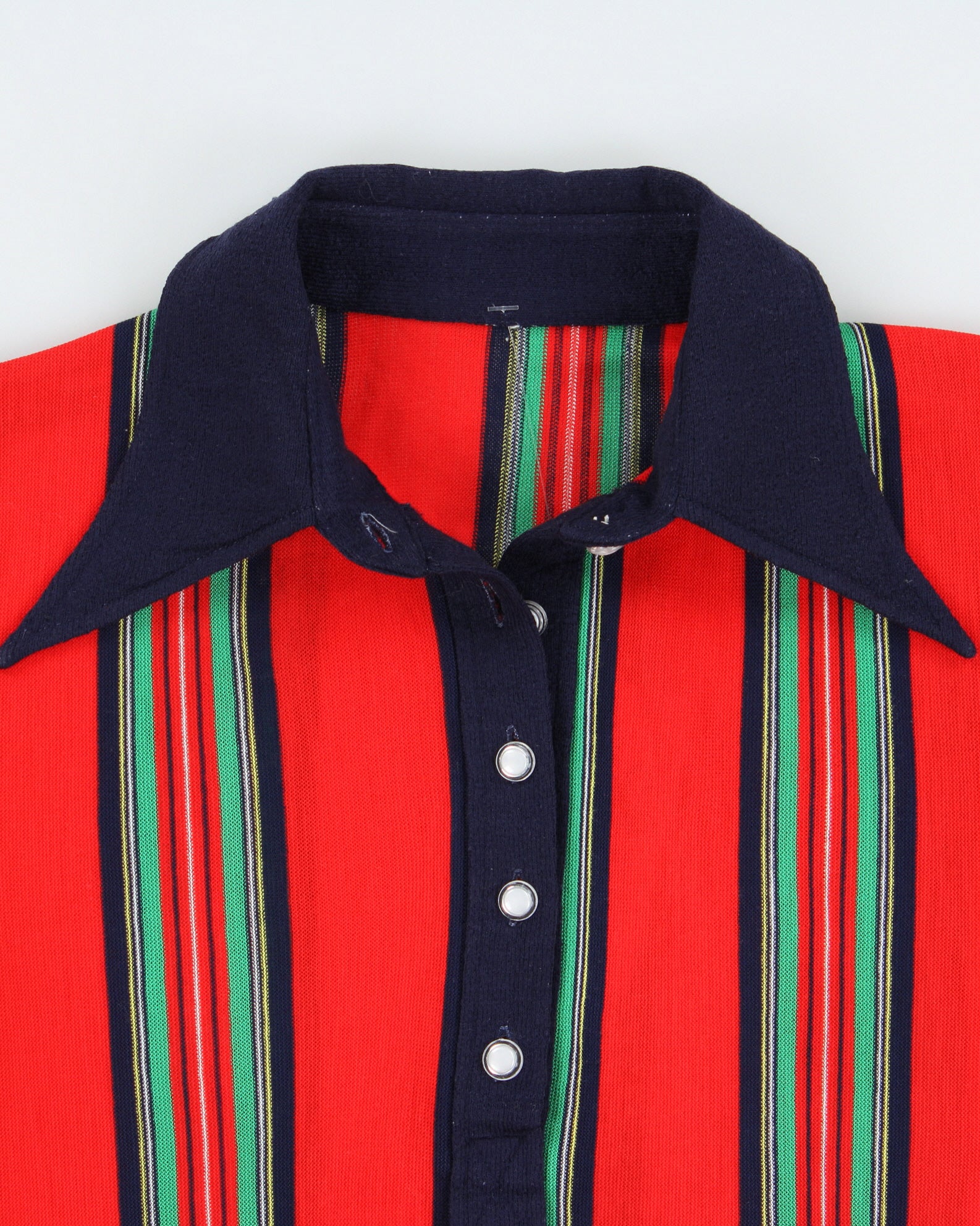 Vintage 1970s Women's Striped Pearl Button Dagger Collared Long Sleeve Polo Shirt - S