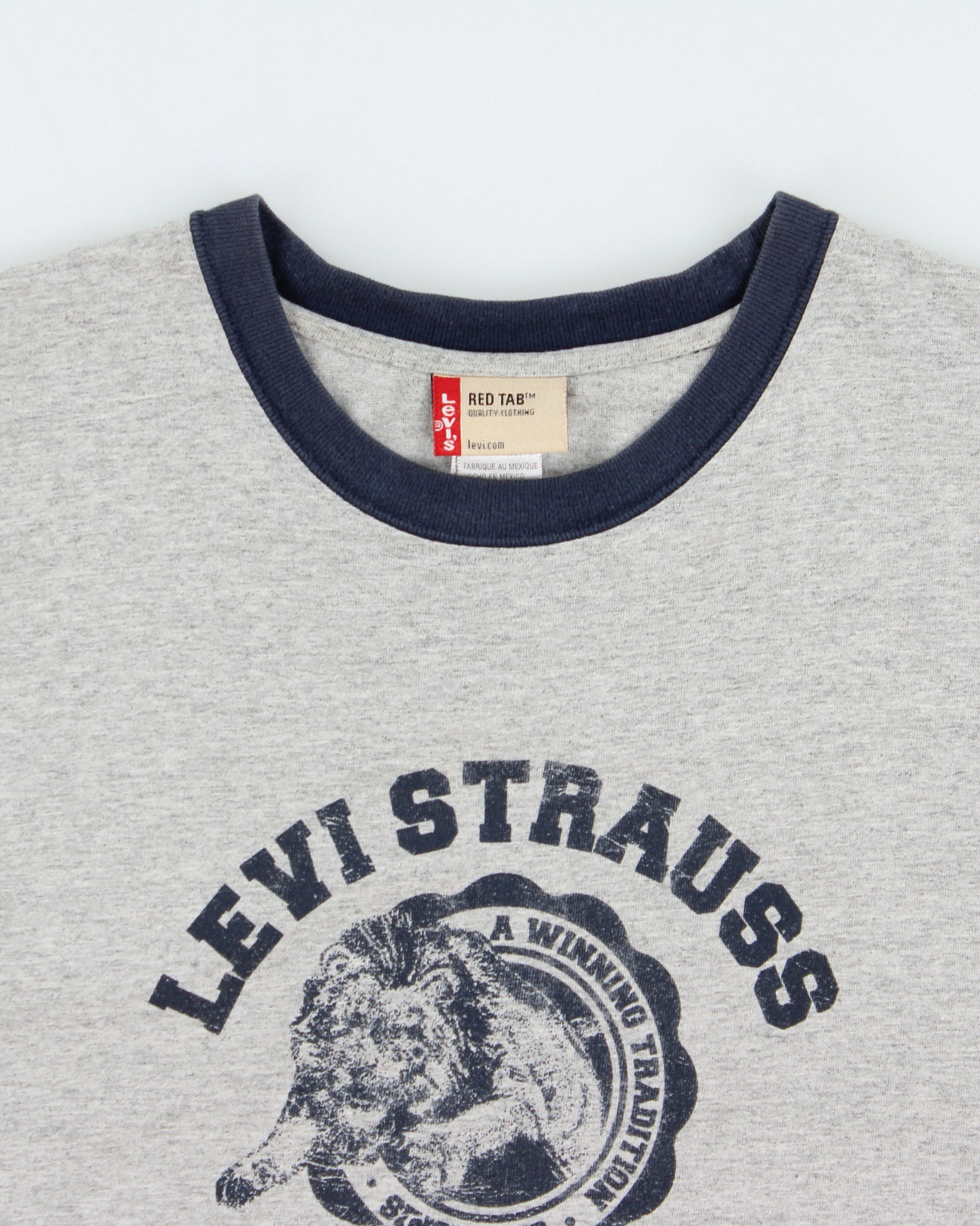 Vintage Y2K 00s Levi's Red Tab Women's Grey Marl Heavyweight Sleeveless Crewneck Vest - L