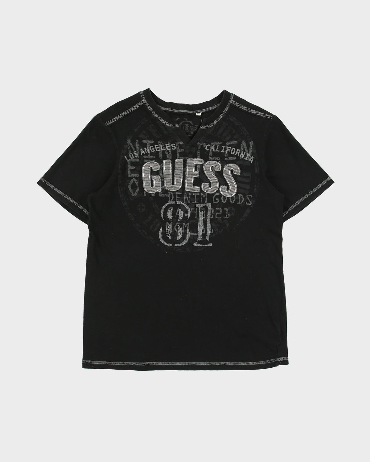 Vintage Y2K 00s Guess Women's Embroidered Contrast Stitch Notched Neck T-Shirt - L