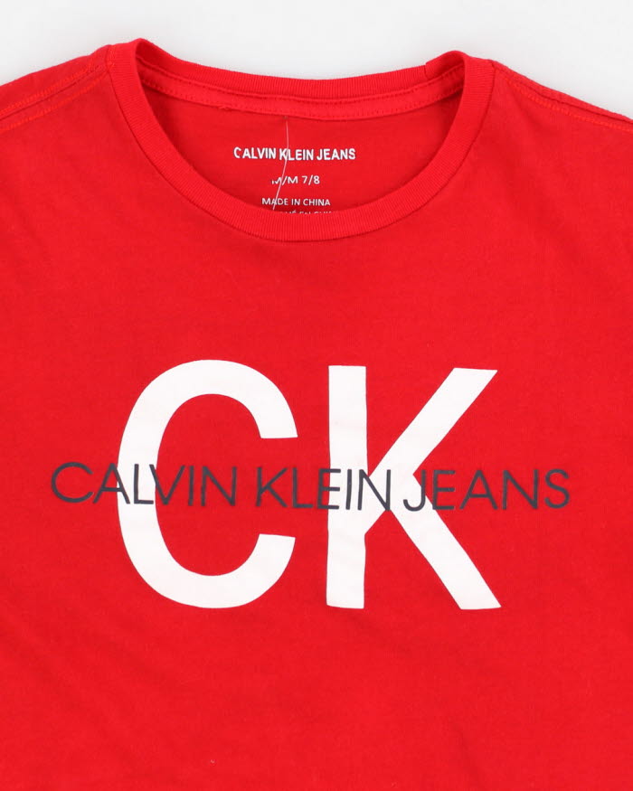 Calvin Klein Red Baby Tee - M