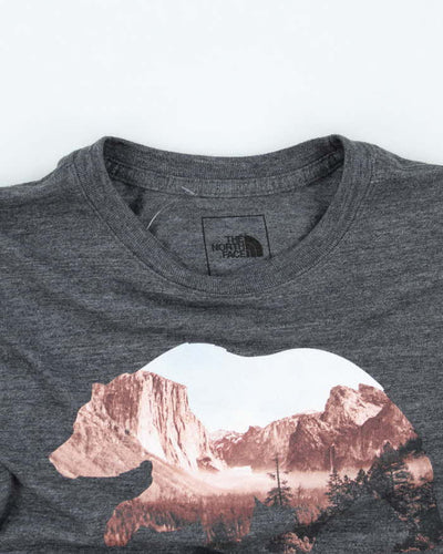 Vintage Women's The North Face Bear Graphic T-Shirt - S