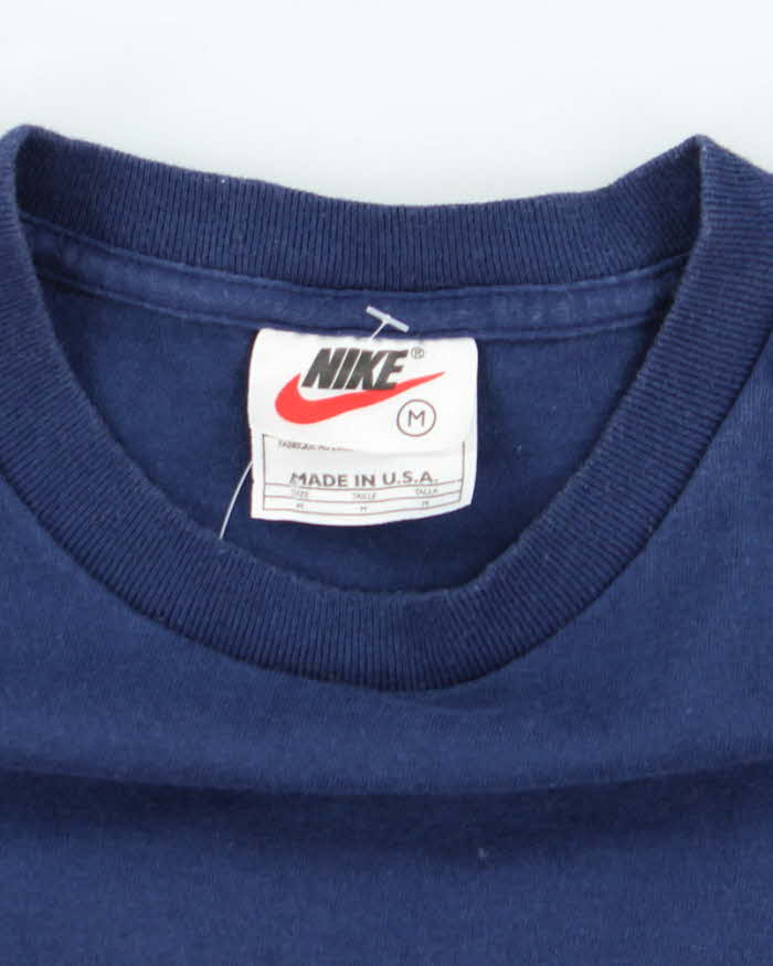 Vintage 00s Nike T-shirt - M