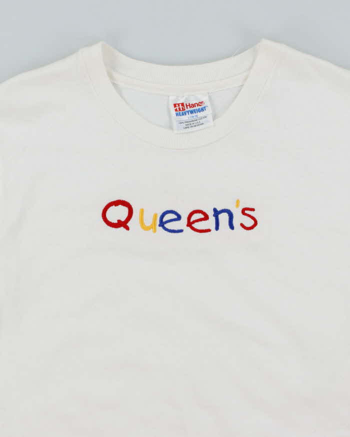 Vintage Y2K Hanes Queens Embroidered Graphic Baby Fit T-Shirt - L
