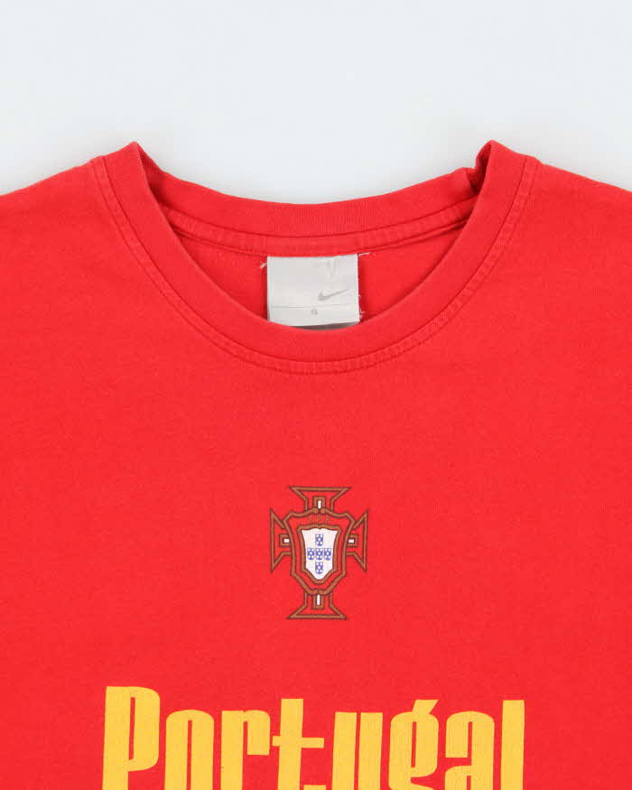 Vintage 2002 Y2K Nike Portugal Futebol #9 Pauleta Heavyweight Crewneck T-Shirt - S