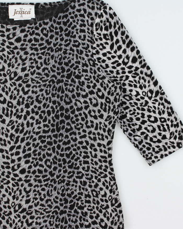 Vintage 1990s Jessica Leopard Print Slinky 3/4 Length Sleeve Top - L