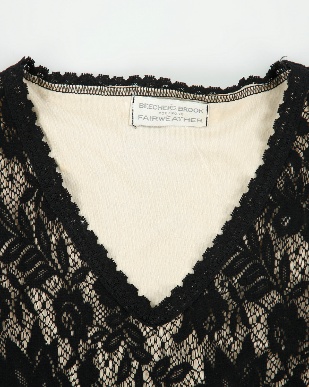 Vintage 1990s Beechers Brook V-neck Lace Sleeveless Top - S