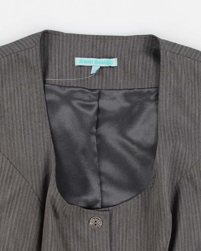 Vintage y2k 00s Sweet Soul Grey Waistcoat Top - L