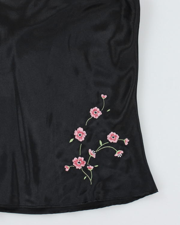 Y2k 00s Sentiments Embroidered Cami - M