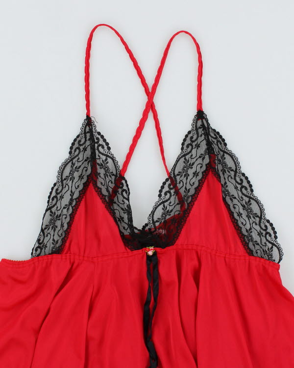 Y2k 00s Red Handkerchief Hem Cami - M