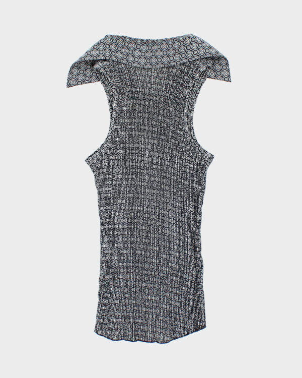 Y2k 00s Jessica Plisse Sleeveless Shirt - M