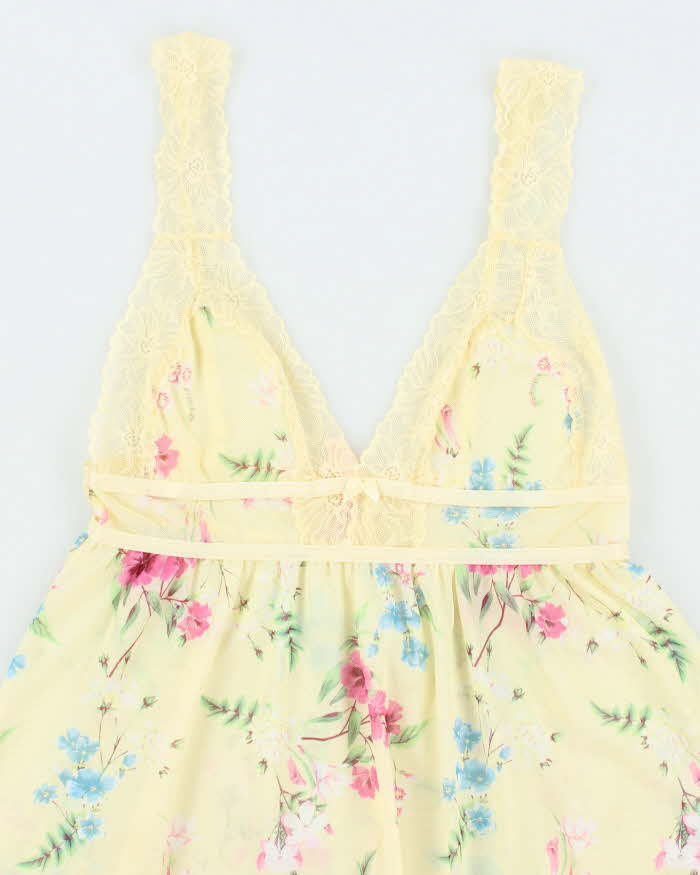 Vintage Y2k 00s La Vie En Rose Floral Mesh Cami - XS