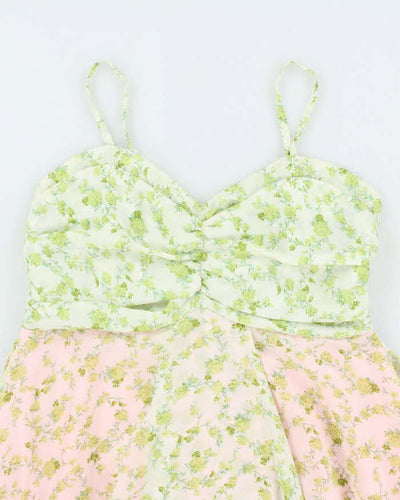 Vintage Y2k 00s Ming Sheng Floral Handkerchief Hem Cami  - S
