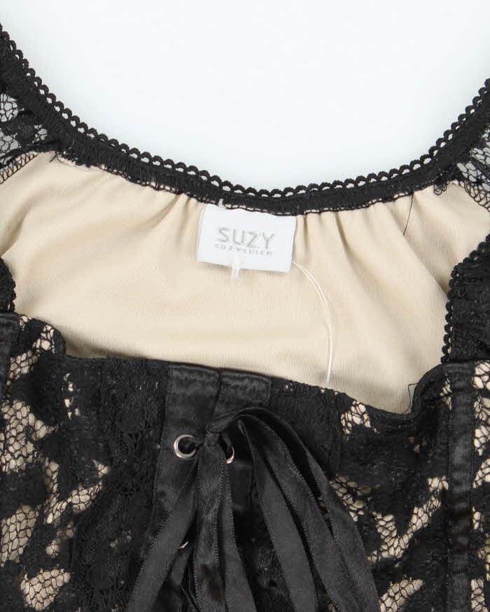 Vintage Y2k 00s Suzy Lace Milkmaid Top - M