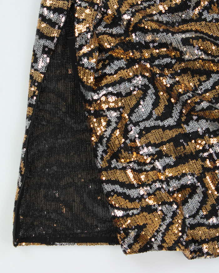 Vintage Women's 1990s Bianca Nygard Sequined Halterneck Party Top - L