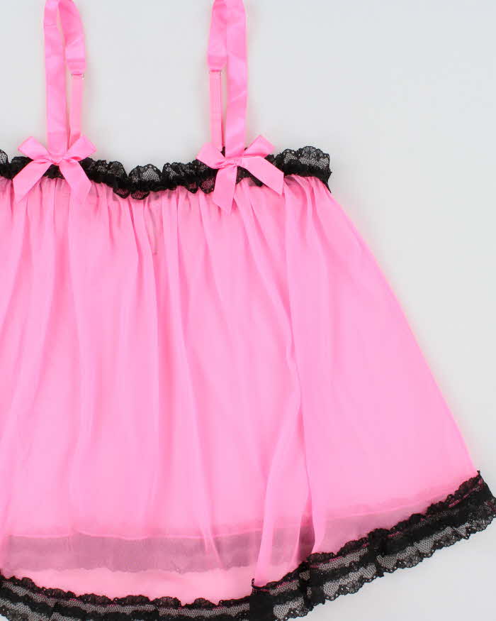 Vintage Y2k 2000s Victoria's Secret Mesh Flowy Cami - M