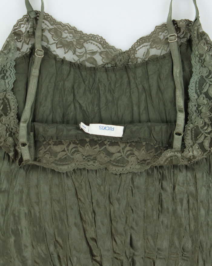 Vintage Y2k 2000s Ricki's Crinkle Satin Cami Top - M