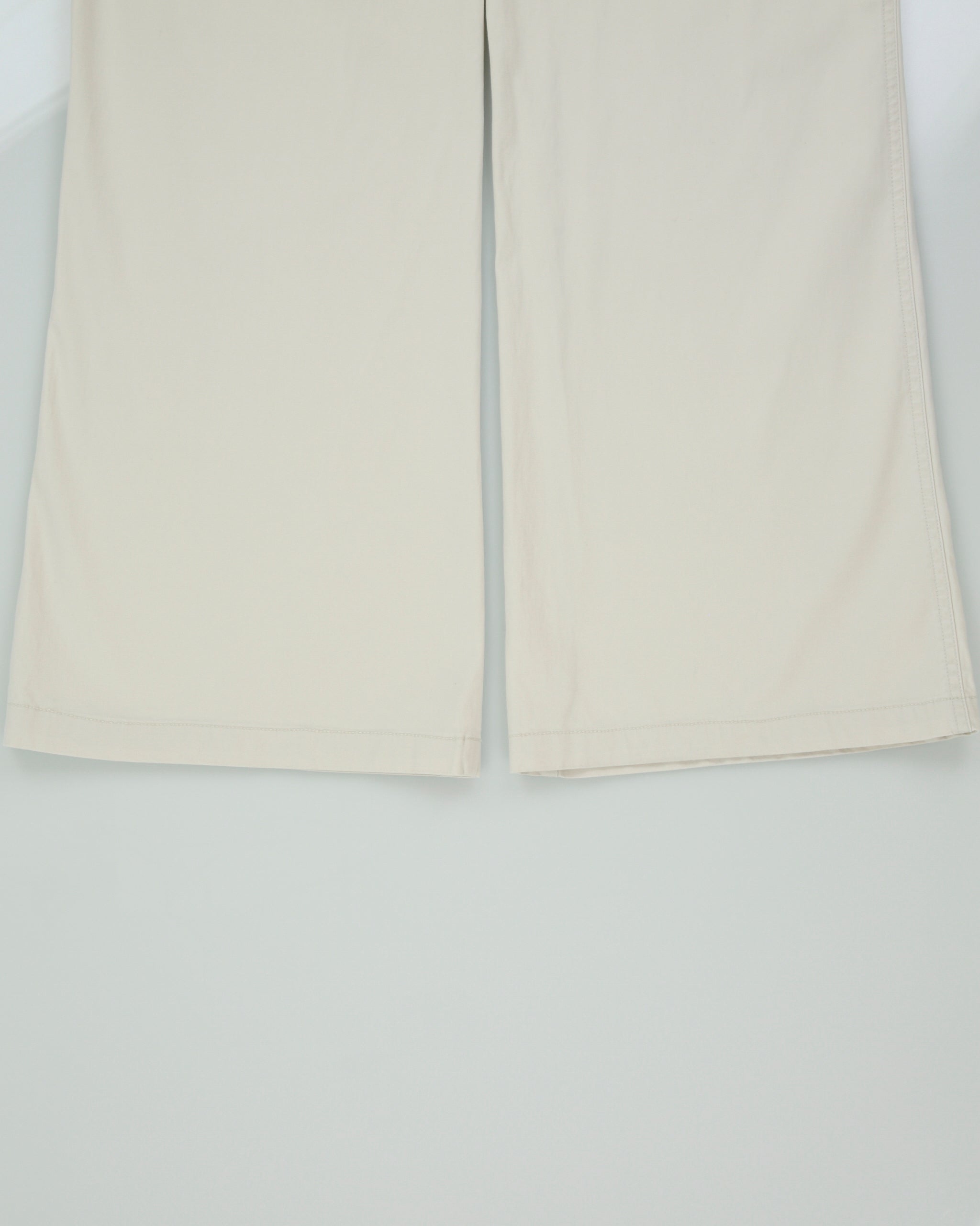 Vintage Y2K 00s Esprit Women's Low-Rise Canvas 'Weekend' Regular Fit Flared Chino Trousers - W32 L29