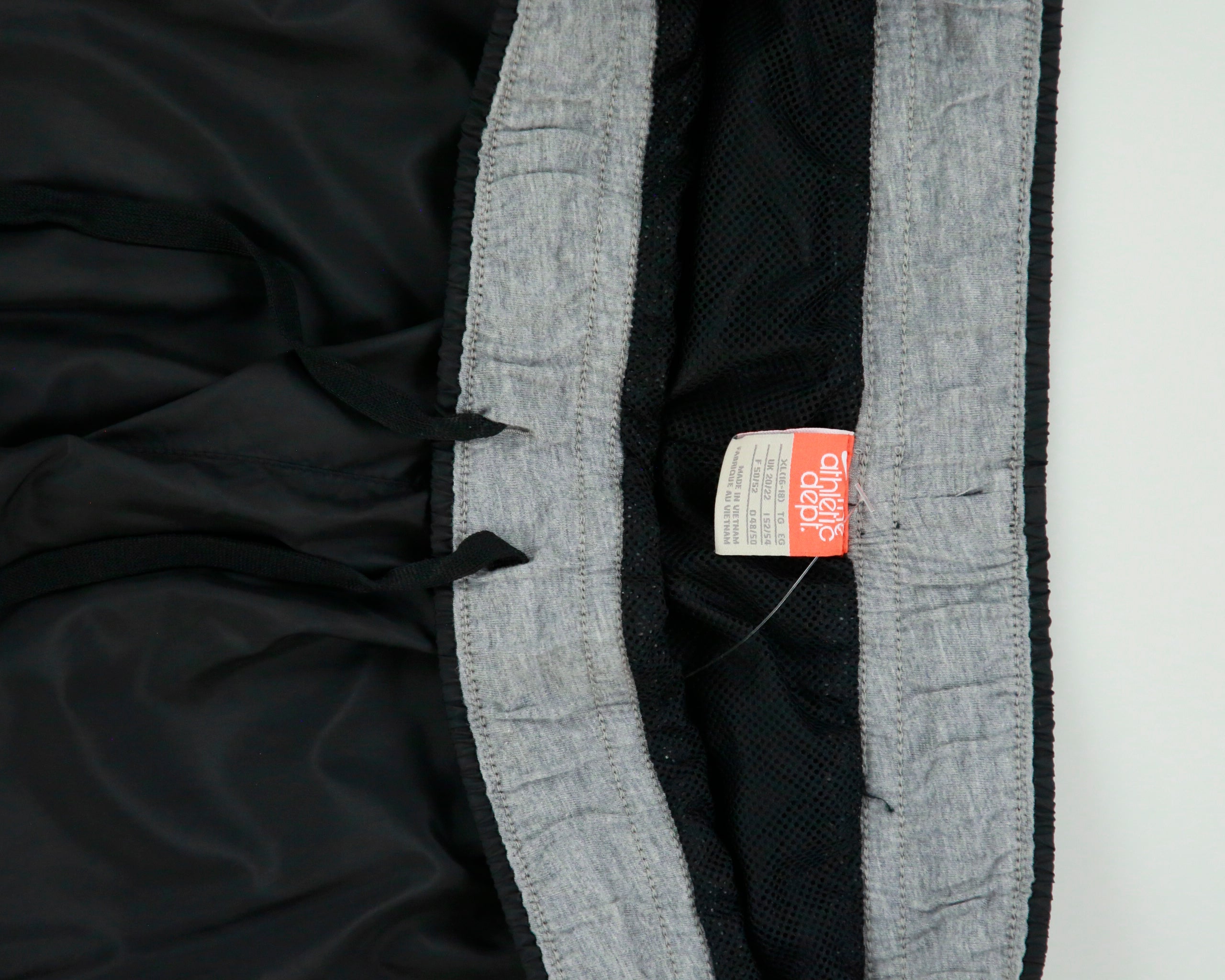 Vintage Y2K 00s Nike Athl Dept Women's Low-Rise Soft Shell Wide Leg Adjustable Tracksuit Bottoms - XL