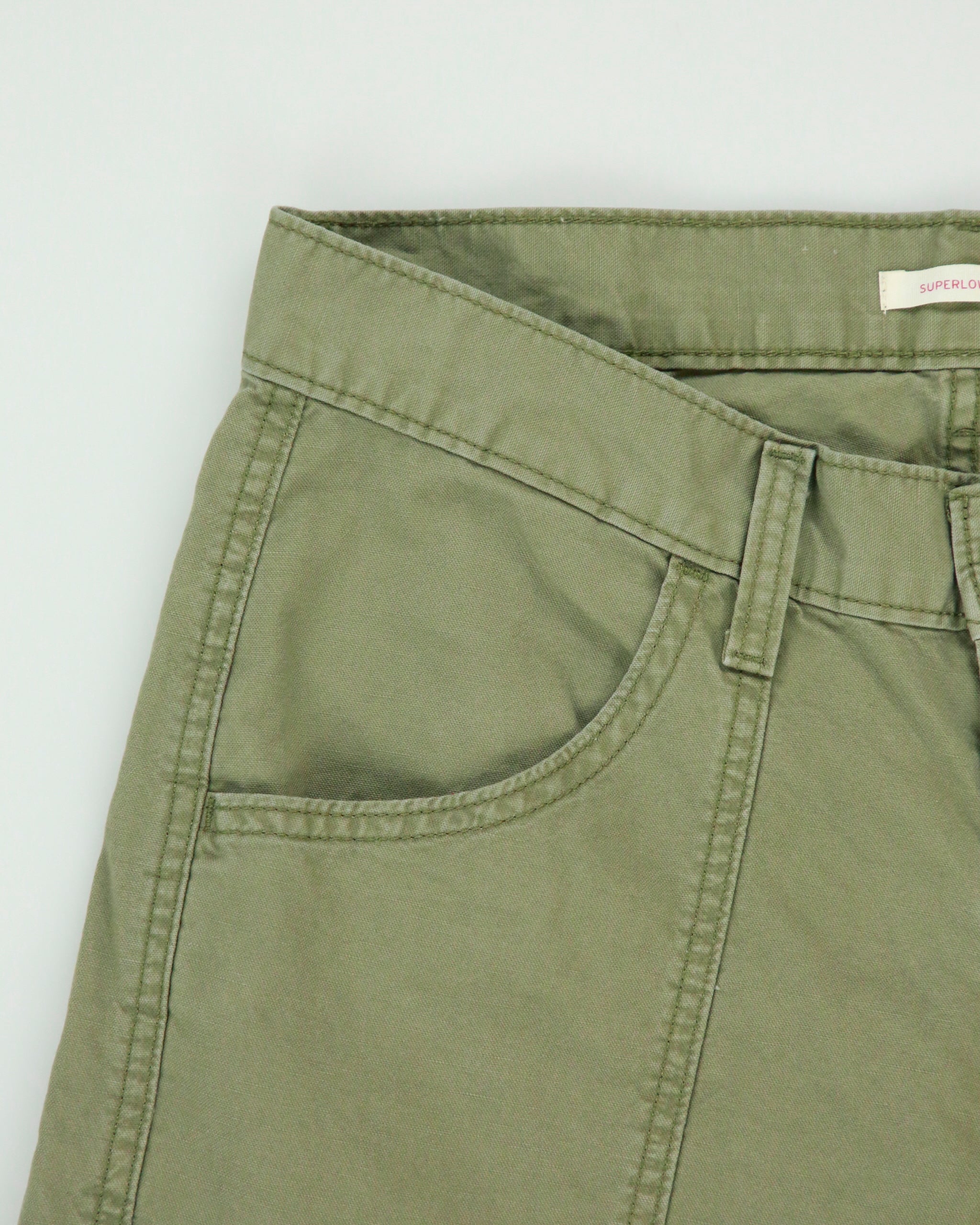 Vintage Y2K 00s Levi's 'Super Low Cargo' Multi Pocket Trousers - W31 L30