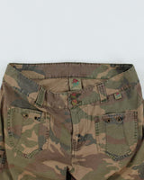 Y2k 00s Camouflage Embroidered Studded Capri Cropped Trousers - W32