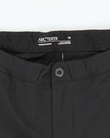 Vintage Women's Arc'teryx Lightweight Hiking Trousers - W32 L30
