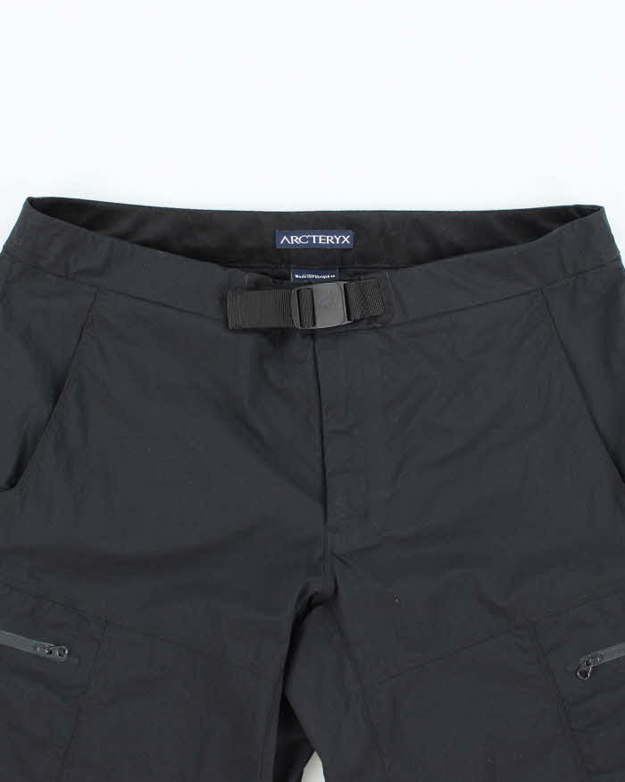 Vintage Arc'teryx Waterproof Capri Trousers - W32