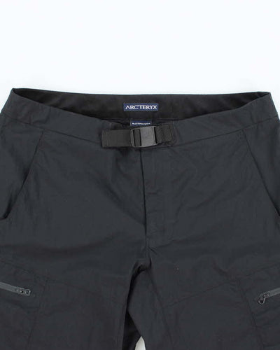 Vintage Arc'teryx Waterproof Capri Trousers - W32