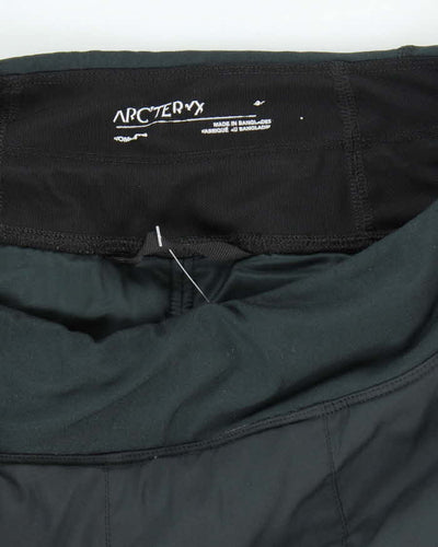 Vintage Women's Arc'teryx Inuslated 3/4 Length Trousers - W26 L20